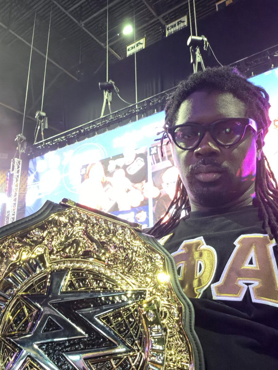 willijs8's tweet photo. @eaglebankarena
@WWE
#wwefairfax
First show in a while......LETS GOOO!!!!! https://t.co/tVvyLHwdg2