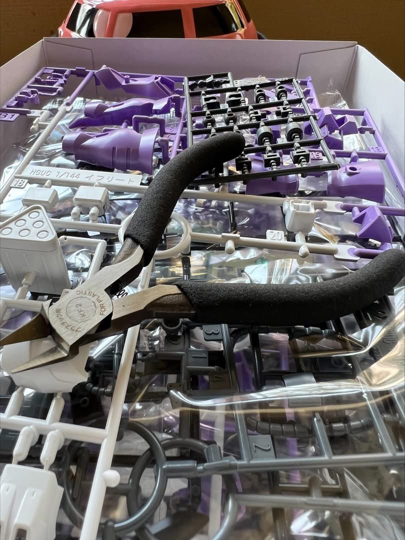 sato_miso's tweet photo. 静かで少し涼しい大原は部屋にこもってガンプラ作りに最適です。疲れたら温泉や目の癒しに緑の中の散策。普段なかなか出来ない贅沢な時間の過ごし方もお勧めです。夏の大原はあまり混雑しません。

#京都大原
#大原の里
#大原温泉
#味噌庵
#味噌鍋
#ガンプラ
#田舎でガンプラ作り
#静か
#涼しい https://t.co/rHryyaiMZ7