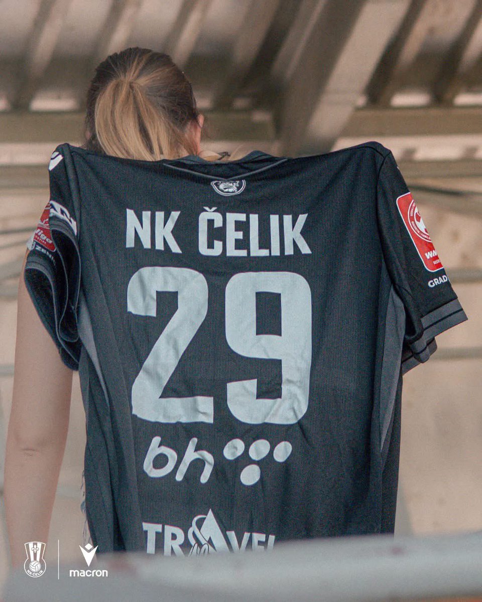 Footy_ShirtNews's tweet photo. 🇧🇦 NK Čelik Zenica

2026-27 Away Kit by Macron

#KitNews https://t.co/xki9s1Zr66