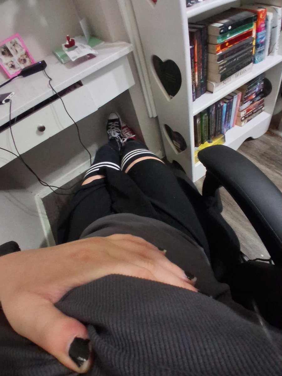 tsJuneBugg's tweet photo. ♡Fit of the day...no panties

               《Tags》
#tsgirl #trans #tsporn #ladydick #girlcock #ladyboy #tsnsfw #transnsfw #whore #fansly #selling #shortskirt #thighhighs #altnsfw #transwhore #transslut https://t.co/qWG7mRFWB5