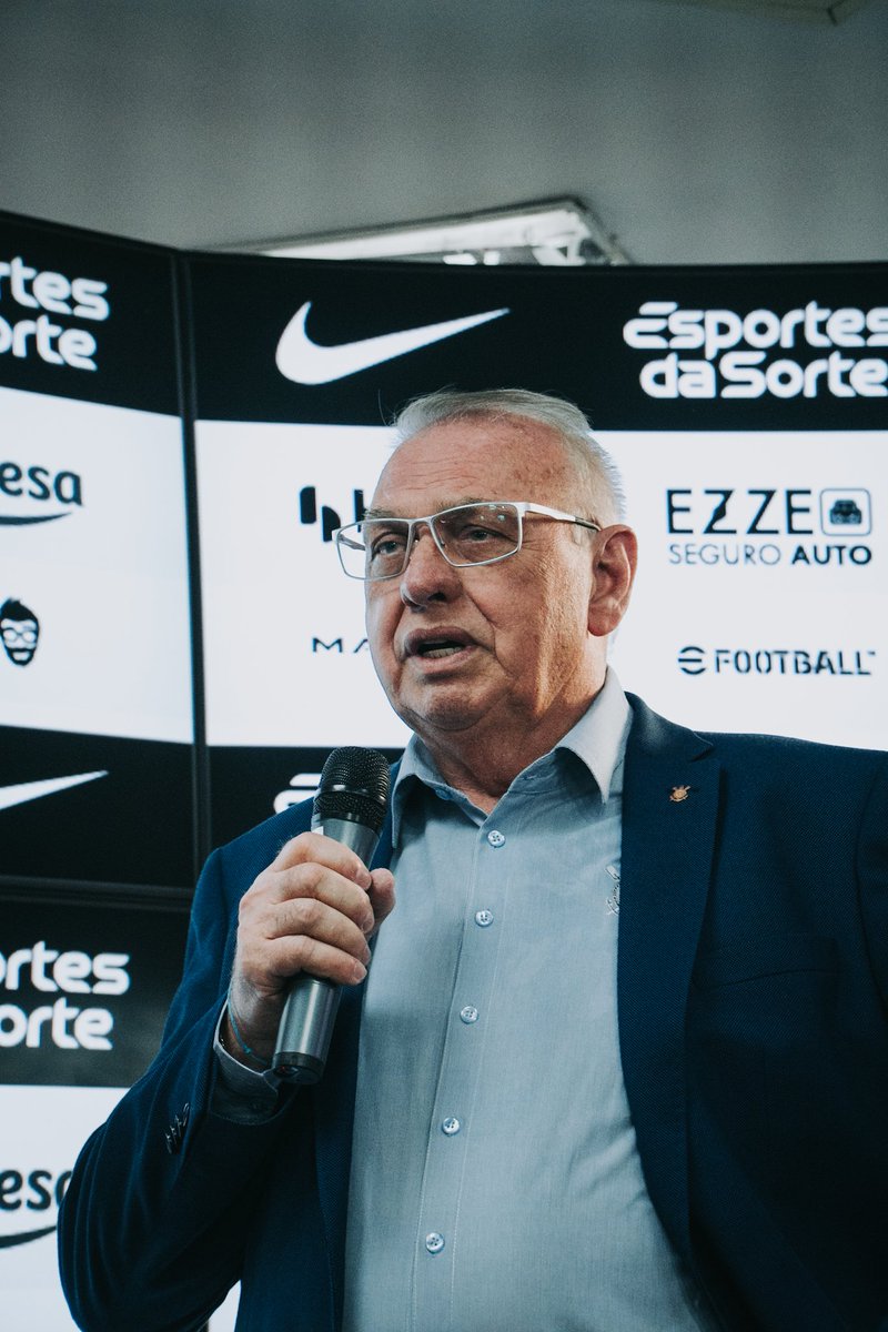 FielNaAlma's tweet photo. O ano do Corinthians pode acabar em AGOSTO. 

Sem pressa Osmar Stabile. Vai no Seu tempo. 

MEDÍOCRE! https://t.co/MRUkcpExAp