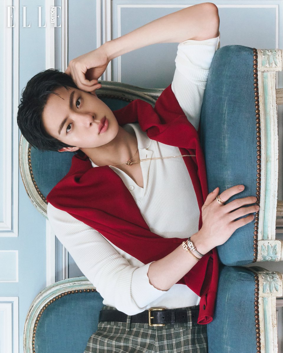 seokjinfile's tweet photo. FRED GLOBAL AMBASSADOR JIN https://t.co/HCO4ViHivW
