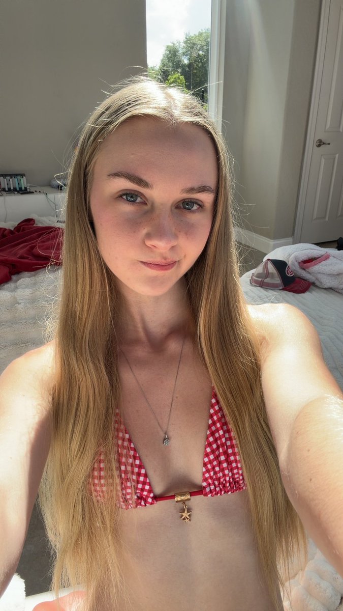shally1808's tweet photo. Video calls snap  till nut rn xx dm me #buyingcontent #nsfwtwt #nsfw #teen #horny https://t.co/1mB0b7680V
