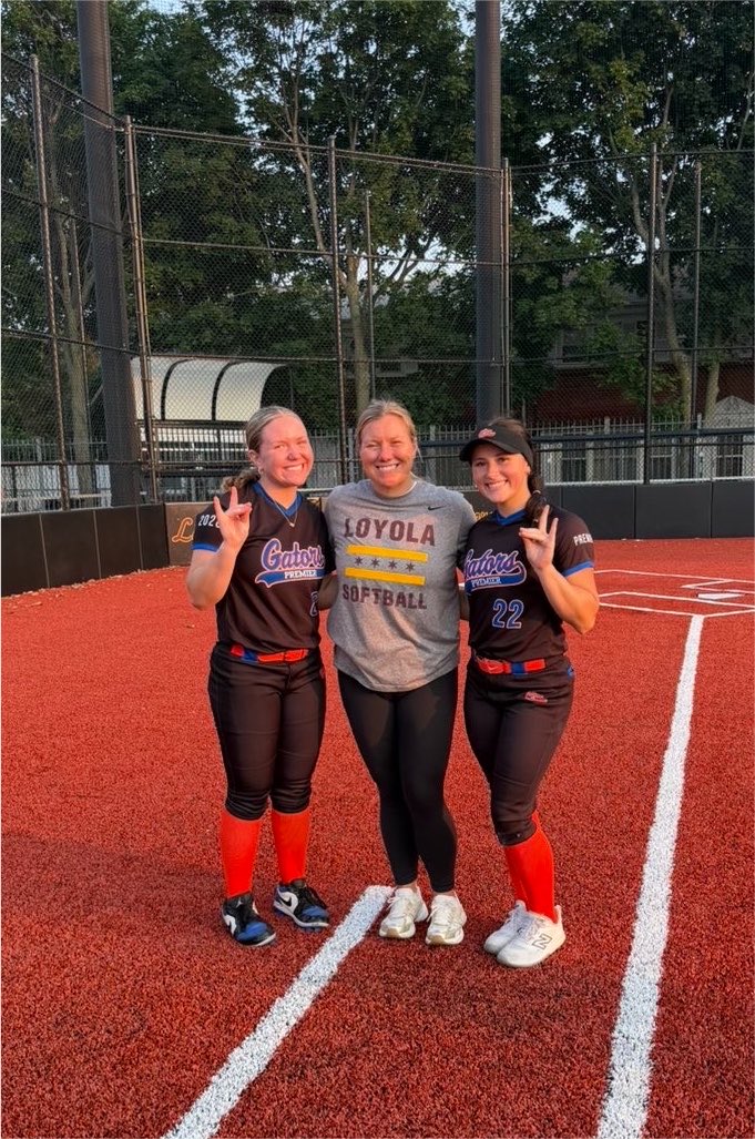 CayleeOxley09's tweet photo. Thanks for being my partner in crime at Loyola today @avamusch8_ ! Can’t wait to see what this year brings us both!
#softball #teamate #bestfriend https://t.co/tihzclpKFg