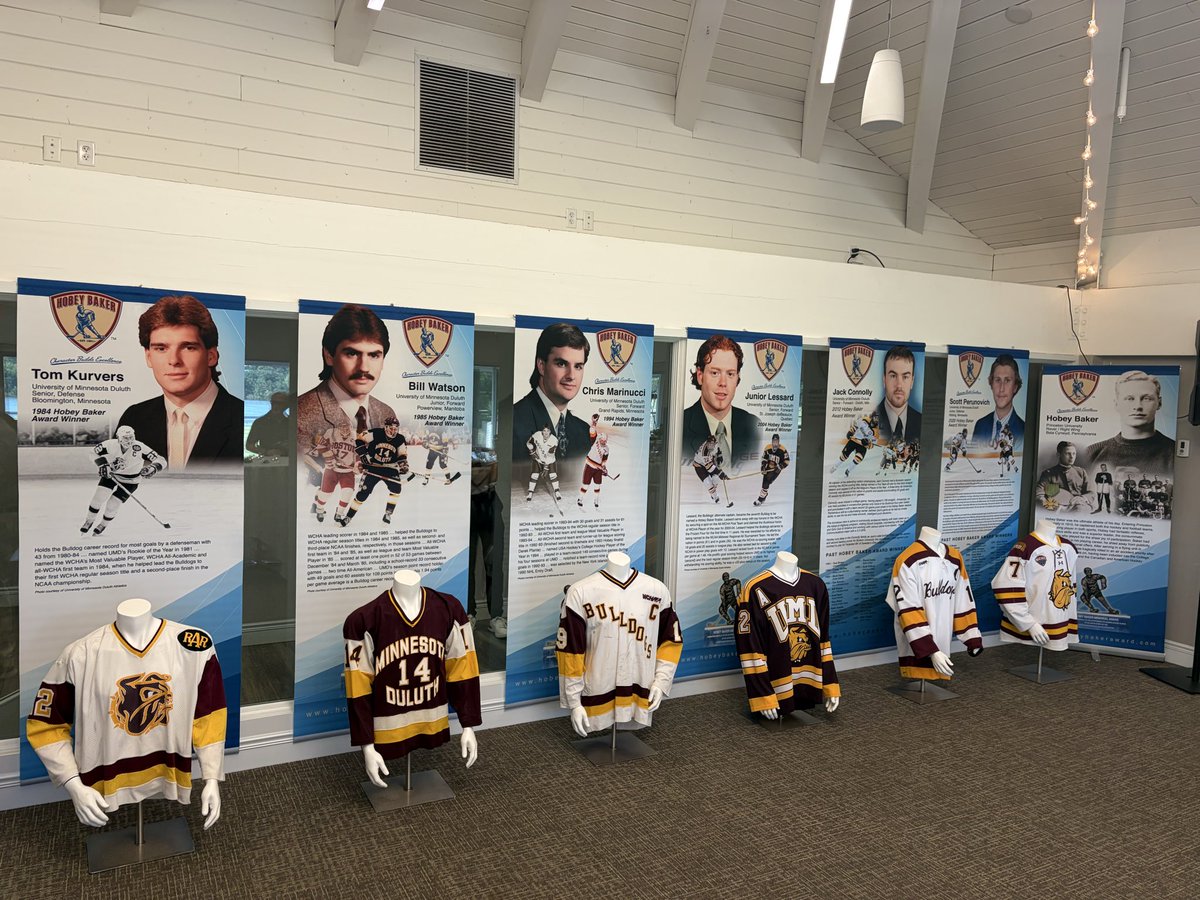 UMDMensHockey's tweet photo. UMD’s Hobey heritage was on full display today. Thanks for celebrating our newest member of hockey’s most prestigious club, @hobeybakeraward! https://t.co/10fVazQs5L