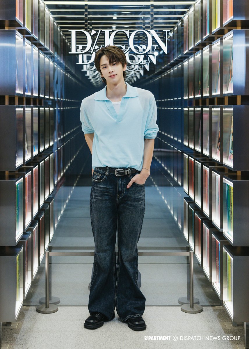d_dpartment's tweet photo. ✦ 𝐈𝐧𝐟𝐢𝐧𝐢𝐭𝐲 𝐌𝐢𝐫𝐫𝐨𝐫 𝐂𝐨𝐥𝐥𝐞𝐜𝐭𝐢𝐨𝐧 ✦

≪ SHINYU with D'ICON ≫

D'PARTMENTのフォトスポットのひとつ、
D'ICONが無限に広がる"インフィニティミラー"にて📷✨

#TWSwithDPARTMENT #TWS #DPARTMENT https://t.co/x9w1c1yQN7