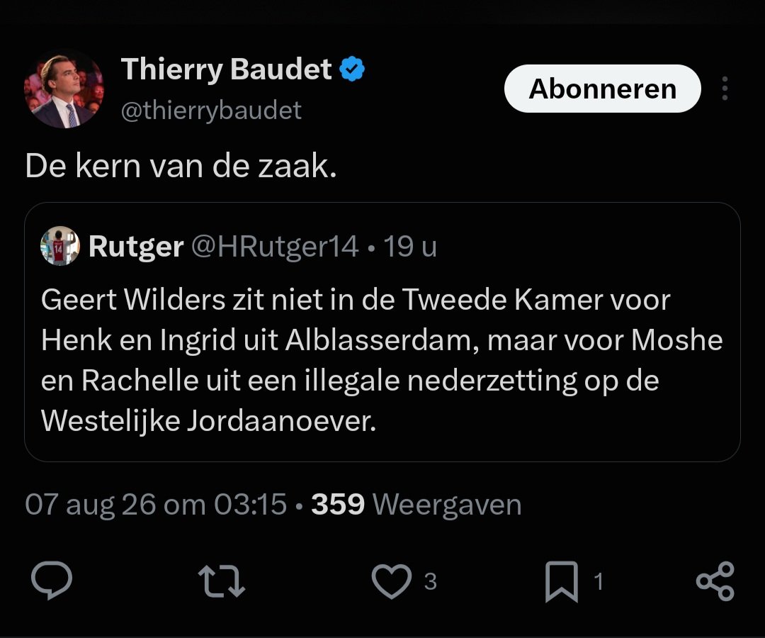 LooknerNL's tweet photo. @wierdduk @Repelsteeltje21 @wwwejvdscom @andre_nus Stomdronken midden in de nacht. https://t.co/ILOcQGuDqR