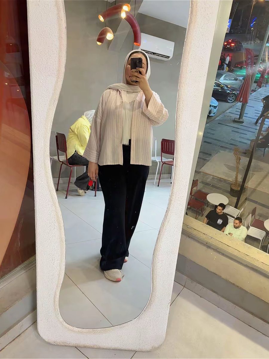 Nada22547841's tweet photo. نو كابشن 😉 https://t.co/sJEWoaGhhI