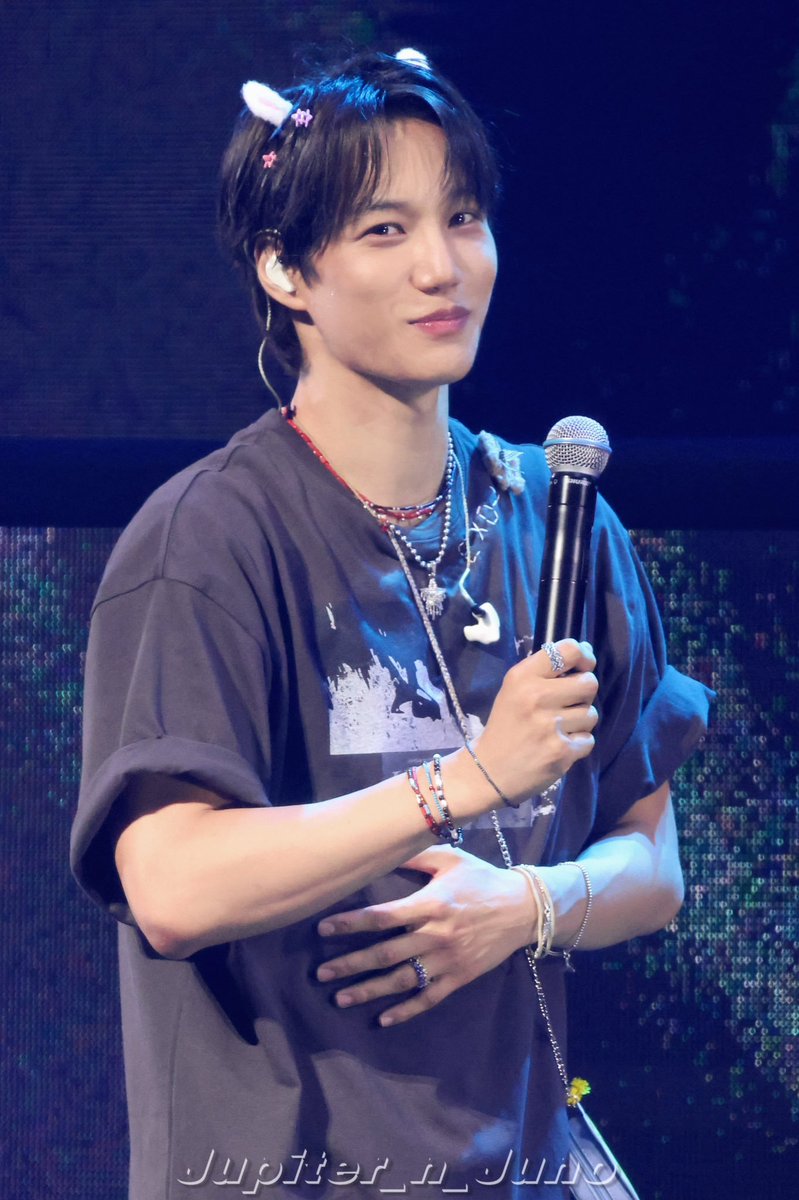 ninimaru1423's tweet photo. 오늘도 카이팅～💕
 
#KAI  #EXO https://t.co/LR94v52N7c
