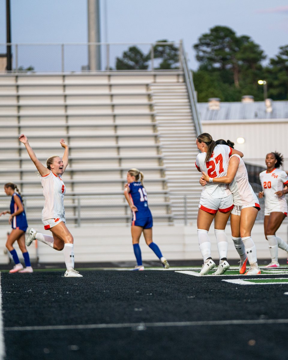 BearkatsSOC's tweet photo. First goal of the season goes to @gabbymccuistion 

#EatEmUpKats | #BePartOfIt https://t.co/0EHsgbNnjz