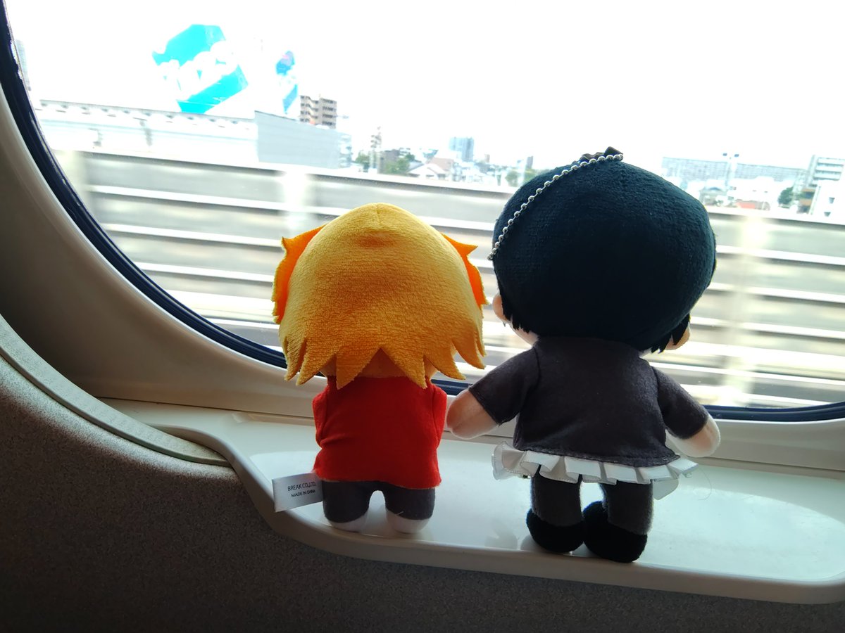 hisyou800's tweet photo. 少し早い出発できた！
楽しもうね(今回のお供たち) https://t.co/T6GTMu5y0n
