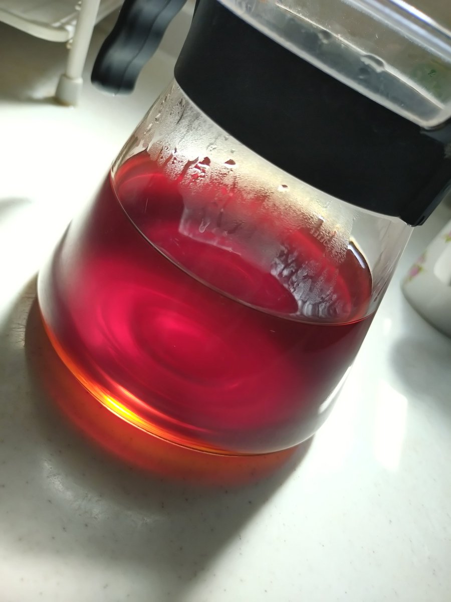 azumanics's tweet photo. 今使っているコーヒー豆がスッキリ系で色が紅茶みたいで好きな感じ　インドのモンスーンだって🫘 https://t.co/nBHlQGpOiY