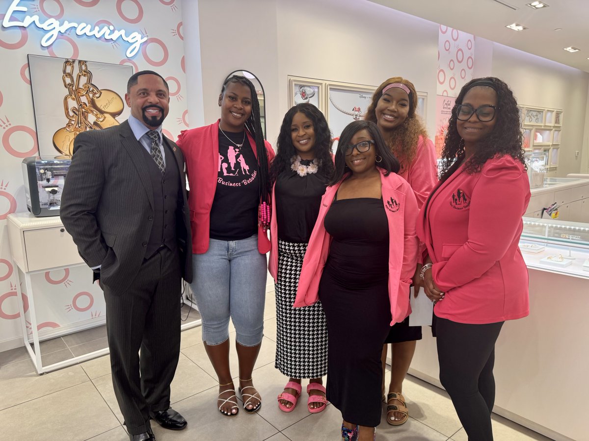 romules_'s tweet photo. Thank you to Pandora, Boss Business Beauties, and Women of the Word for working together to donate book bags and school supplies to TPS students.  

TPS Proud! https://t.co/RVi6LobBF1