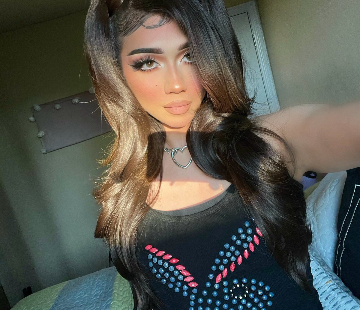 sramars222's tweet photo. eatmyass :P #trans #ts #fem #la #cali https://t.co/8Po2wdfYhK