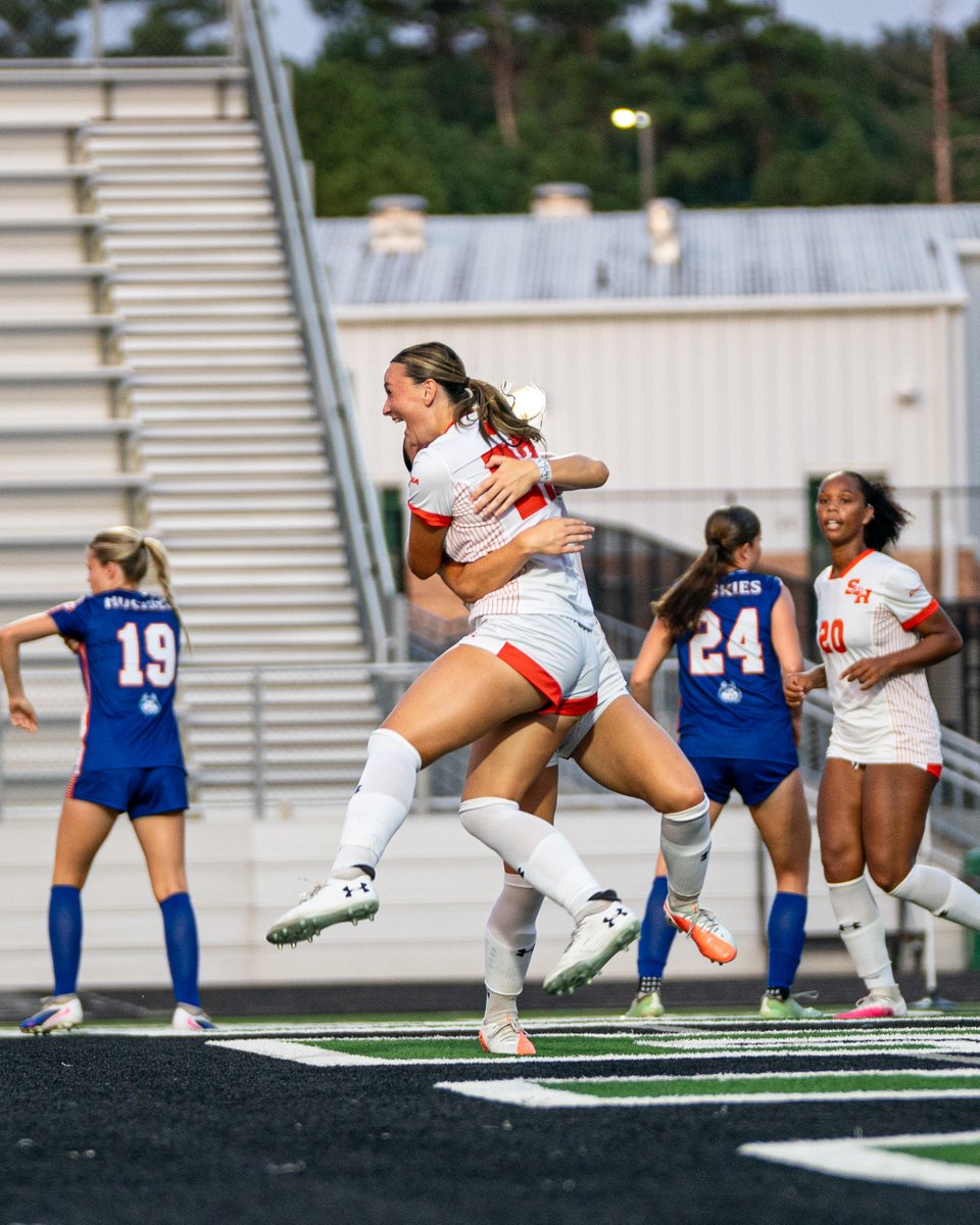 BearkatsSOC's tweet photo. First goal of the season goes to @gabbymccuistion 

#EatEmUpKats | #BePartOfIt https://t.co/0EHsgbNnjz