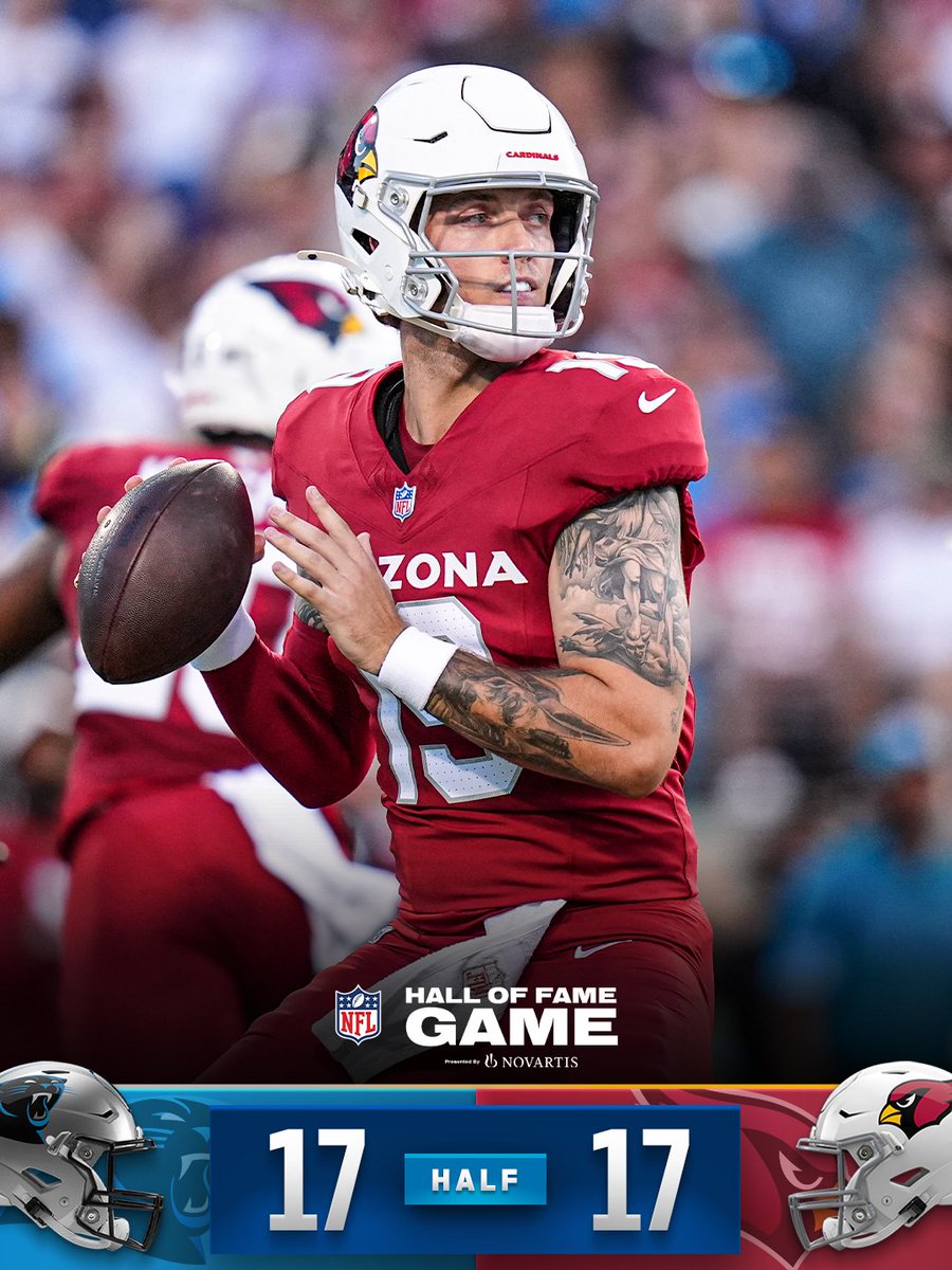 NFL's tweet photo. HALFTIME: Cardinals and Panthers are tied! https://t.co/Nd7qpIMTBH
