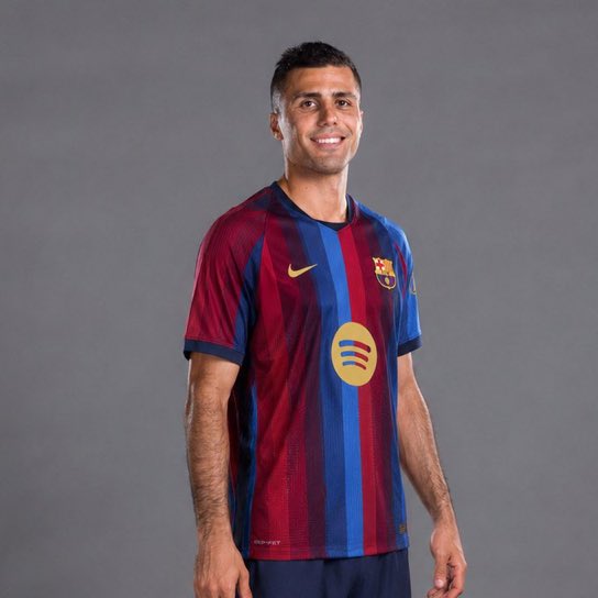 lnstantFoot's tweet photo. 🚨🚨💣💣 BREAKING !!! RODRI A CHOISI LE BARCA ET SON AGENT LE CONFIRME !

« Par respect pour le Madrid, car ils ont été exemplaires, Rodri les a informés que sa décision est de rejoindre le Barça. »

(🗣️ @ellarguero) https://t.co/Yiw847zku8