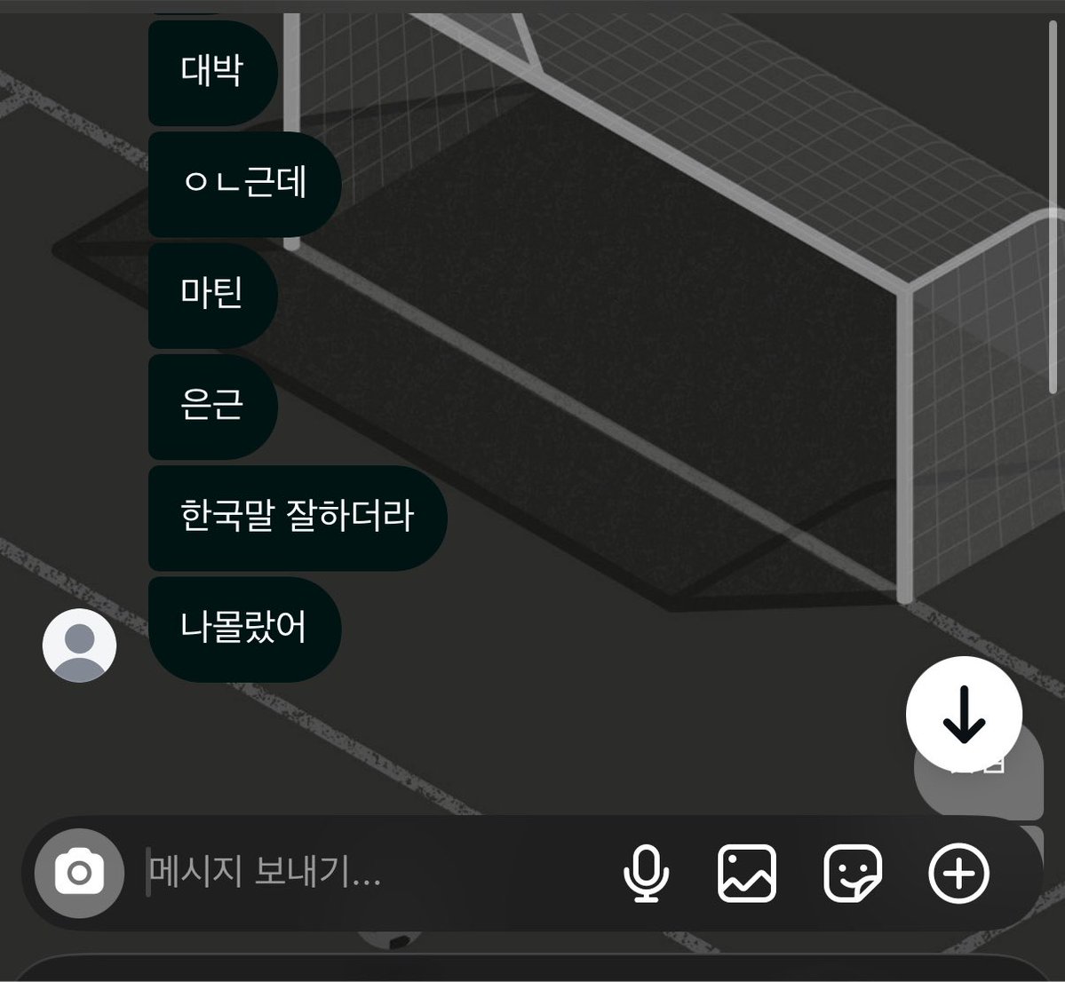 mmmmtt223's tweet photo. 걍개웃김 https://t.co/0nYPErIc39
