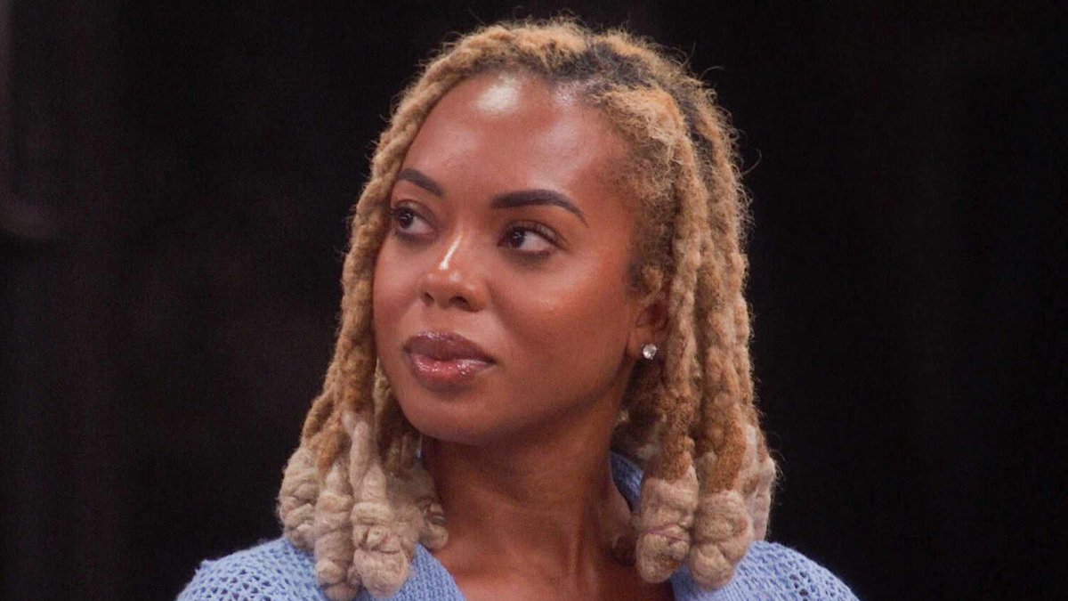 SpinnerTea's tweet photo. The way I really don’t like anyone. Can I just have them again #bb28 #bb27 https://t.co/NWOU1hTeTS