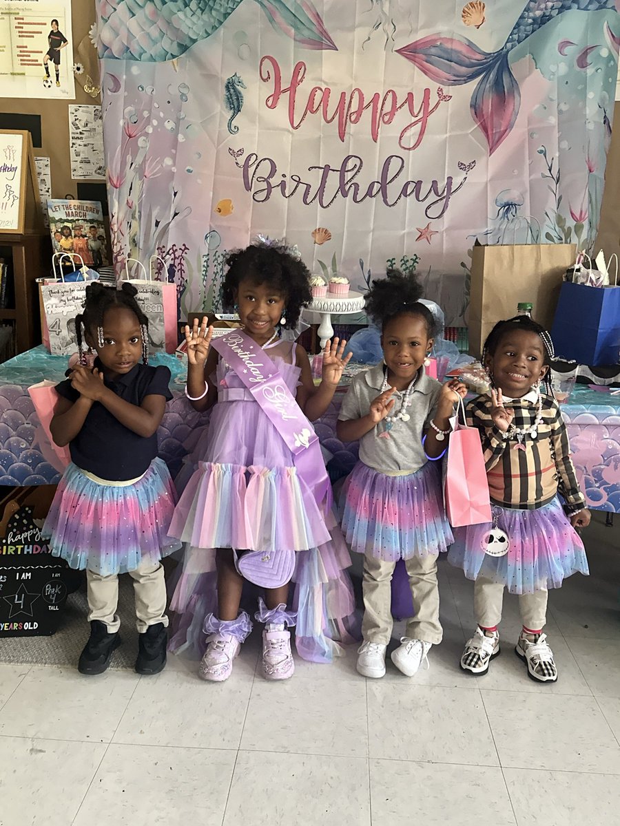 EatLoveRead247's tweet photo. Data Driven. Culture Building. Future Fueling. Joy Giving.
#FPCSCH #FriendshipsJourneyto30 #OneFriendship #AspireMore https://t.co/kzXLoxYubo