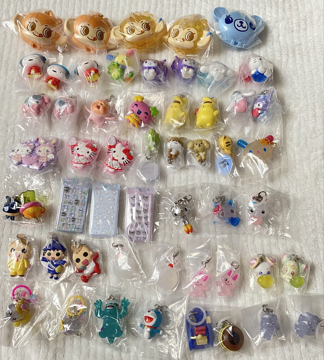 kn_natha8's tweet photo. めじるしアクセサリー ガチャ・譲渡・買取

譲）画像のもの

求）定価＋送料＋梱包費
※PayPayマネーのみ、マネーライト❌

※1枚目は、2・3・4枚目より同数以上のお引き取りをお願いいたします。
※五条悟は多くお引き取りいただける方優先。

郵送のみ📮
纏めての方優先
お気軽にお声掛けください🙇🏻‍♀️ https://t.co/GUIdERXghm