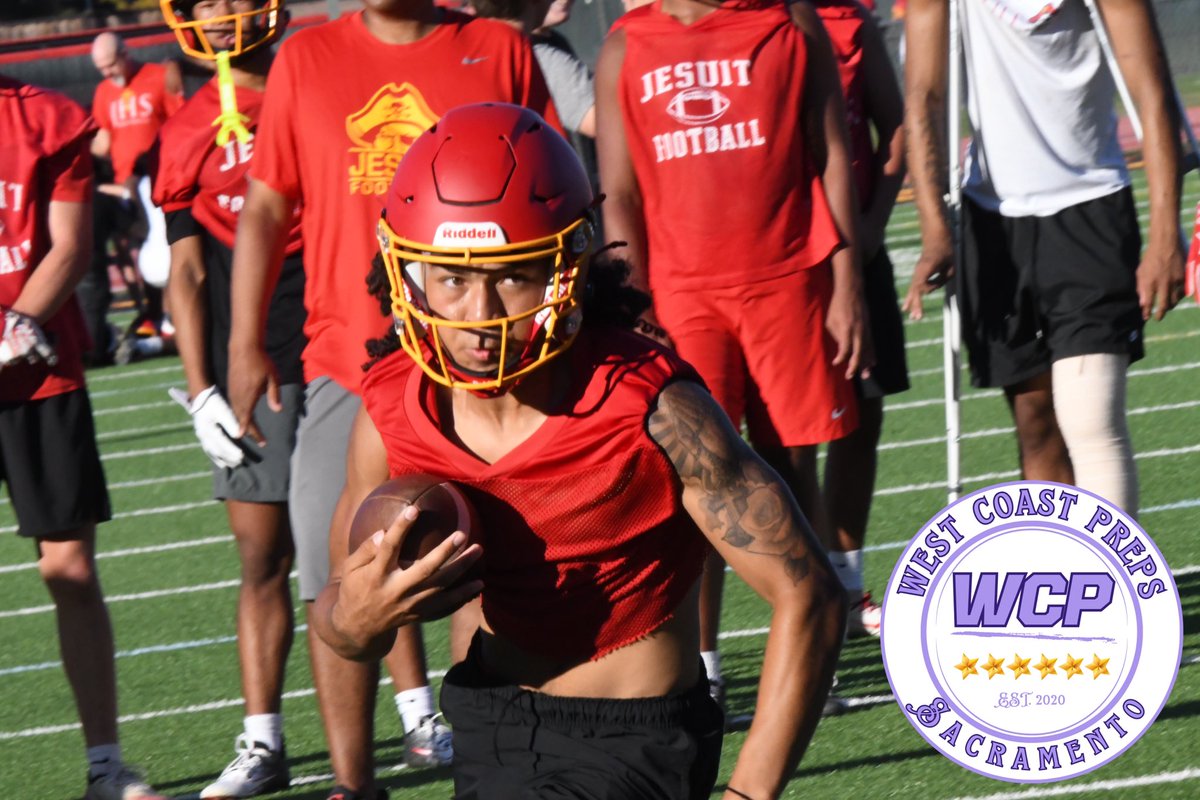 WCPSacramento's tweet photo. Jesuit's culture hasn't changed.

Brotherhood. Physicality. Competition.

After spending Wednesday at Jesuit’s practice, it’s clear this group has what it takes and vast amounts of potential.

Story: https://t.co/RXR1Hj7lOM https://t.co/LmELVfPByU