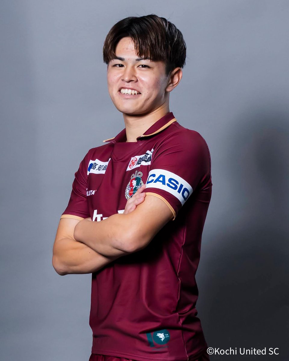 kochi_United's tweet photo. ／
開幕戦まであと1️⃣日🔴🟢
＼

〈名前〉#三好麟大
〈背番号〉11
〈ポジション〉MF
〈生年月日〉2003年3月2日
〈出生地〉大阪府
〈私の"推し"はこれ〉
田所選手との料理生活

【開幕戦】
🏆明治安田Ｊ３リーグ 第1節
🗓️8/8(土) 19:00K.O.
🆚#松本山雅FC
🏟️GIKENスタジアム

🔽チケットの購入はこちら
https://t.co/tRHyZiuDbp

#高知ユナイテッドSC