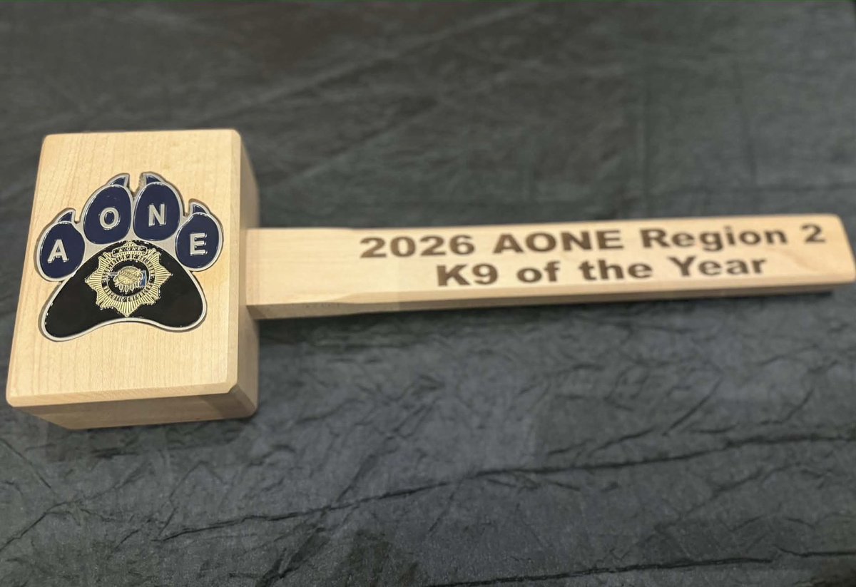 TCSO's tweet photo. Congratulations to Deputy Alaniz on being honored as the Region 2 K9 Deputy of the Year by the Association of Oklahoma Narcotics Enforcers. https://t.co/m4IgVA0O1n