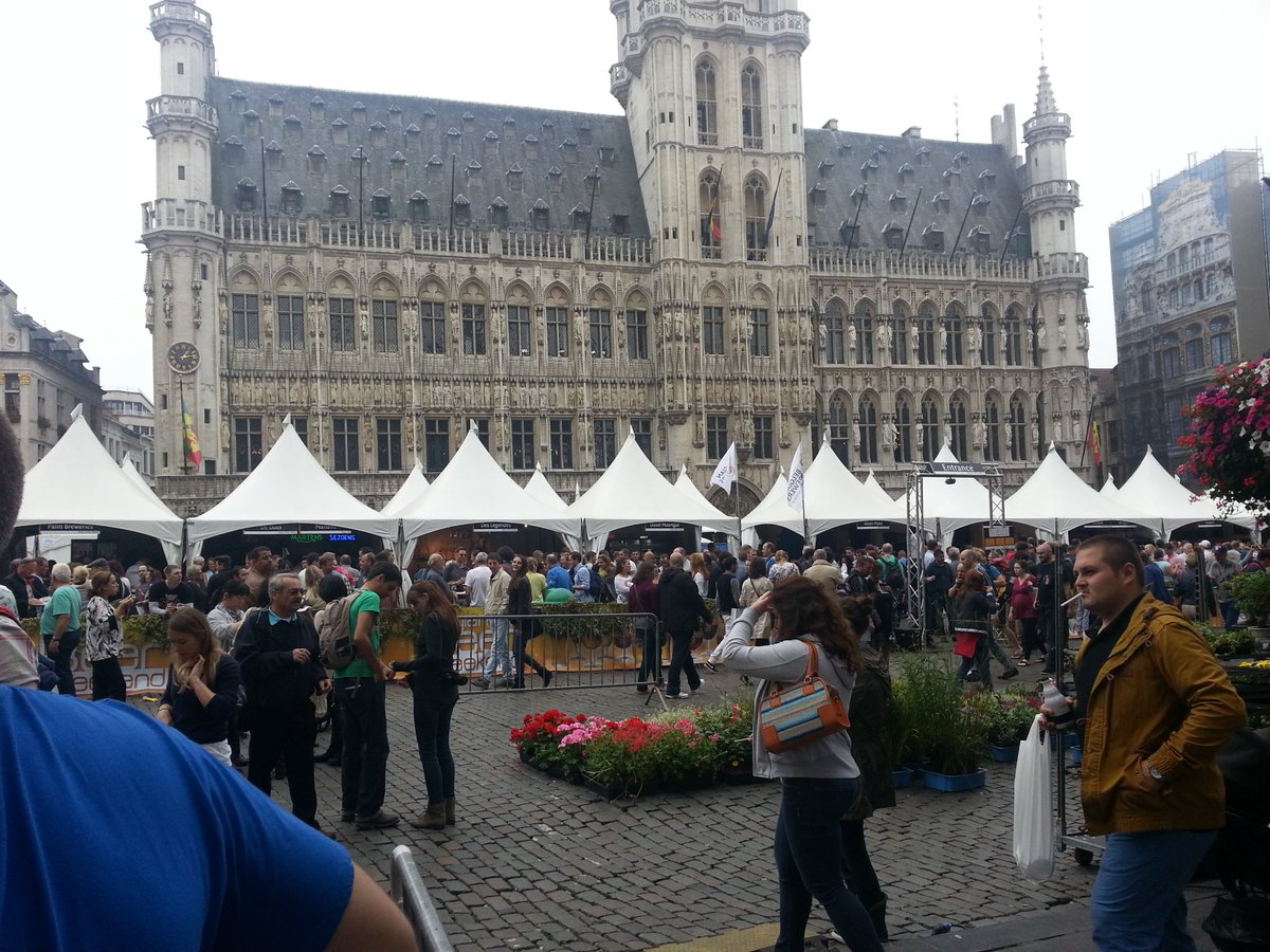 ortsac_c's tweet photo. #traveltheworld
Discovering hidden gems and charming street corners in Brussels – a city where European history seamlessly blends with modern life. Every cafe invites relaxation, and every lane holds a new adventure. https://t.co/mst1YvzuOq