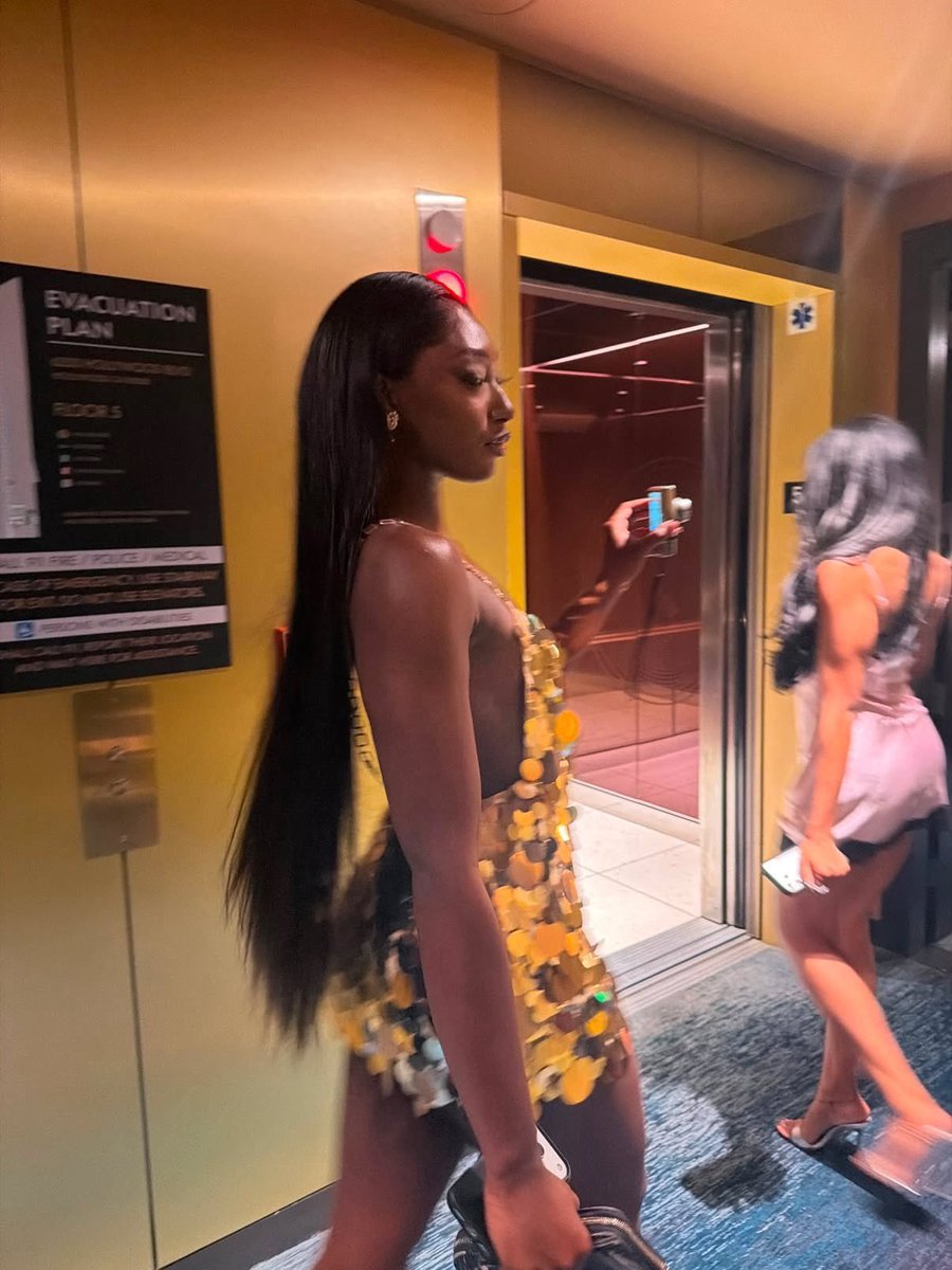 anayastar_'s tweet photo. Girlhood🥰 https://t.co/cbp7aX1LqC