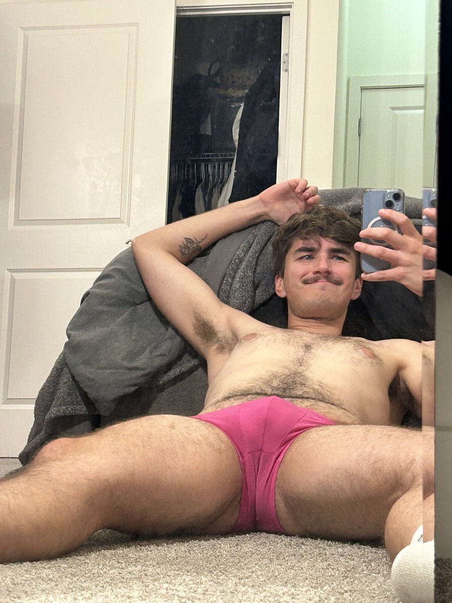 welcometomynile's tweet photo. dirty mirror part 2! https://t.co/2gBrHWyPIv