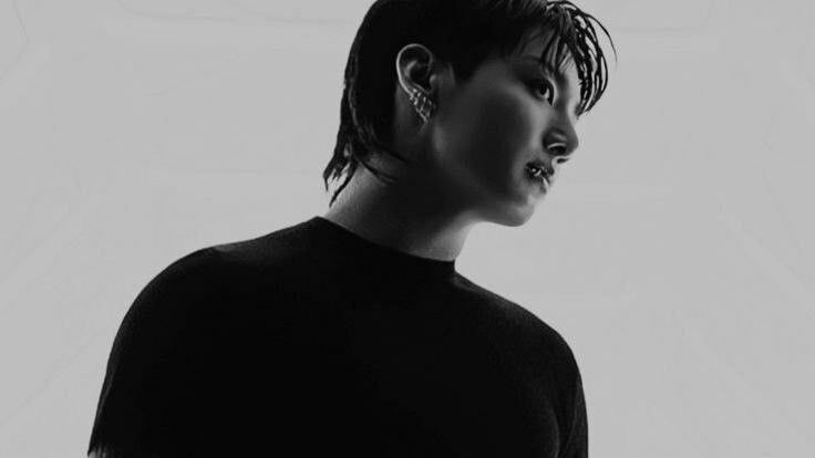 PSYCH0XDOM's tweet photo. ㅤ
the  𝘩𝑒𝑎𝑣𝑒𝑛𝑠  asked  him  
to  bow  before  them  .

he  refused  .

but  𝑯𝑬  whispered  his  name  
with  trembling  lips  

and  suddenly  

his  knees  𝙧𝙚𝙢𝙚𝙢𝙗𝙚𝙧𝙚𝙙  
what  they  were  made  for  .
 ㅤ https://t.co/tl8cf7I79E