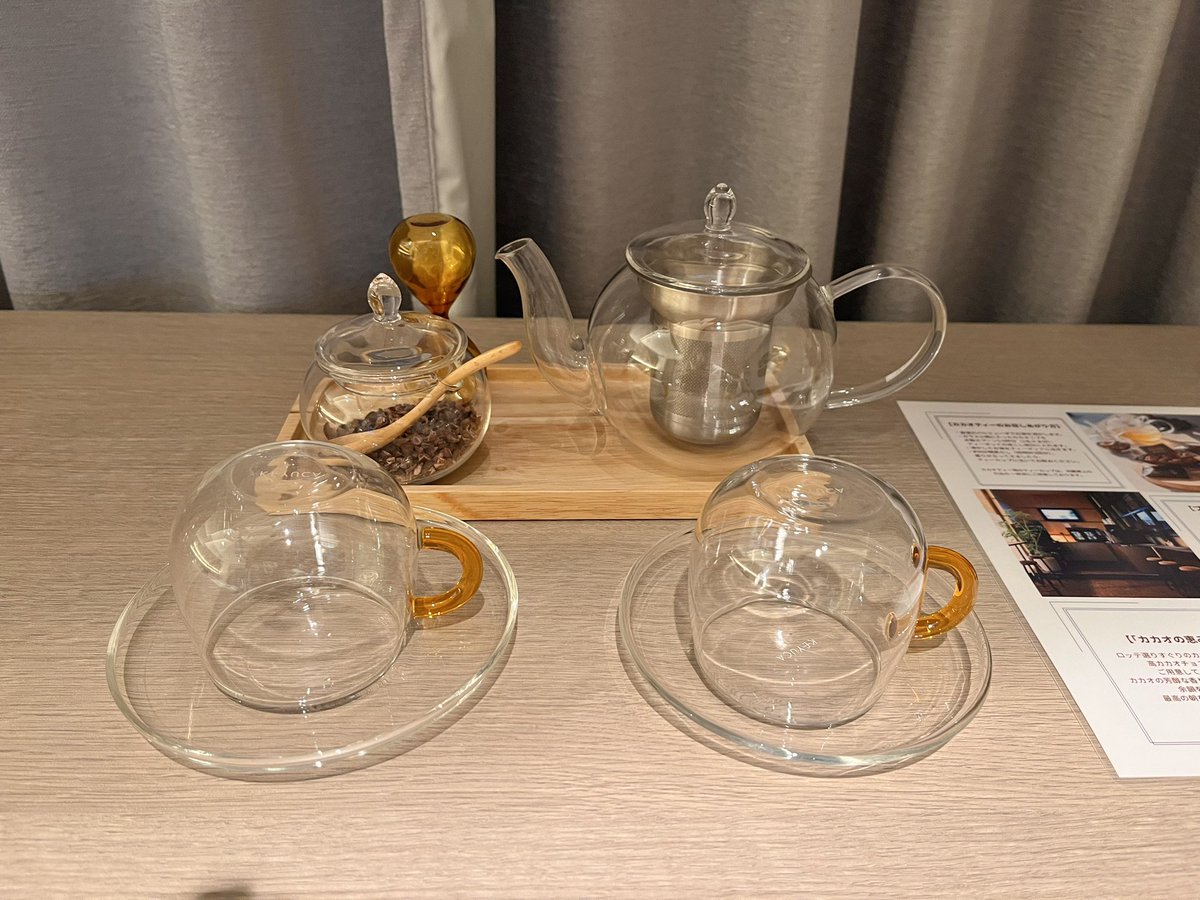 norita_master's tweet photo. カカオ尽くしのお部屋でお泊まりしました！内装も細かなところまで綺麗で可愛くてあまぁ〜い🍫💕

#PR #ロッテシティホテル https://t.co/0CKOg7d7Ba