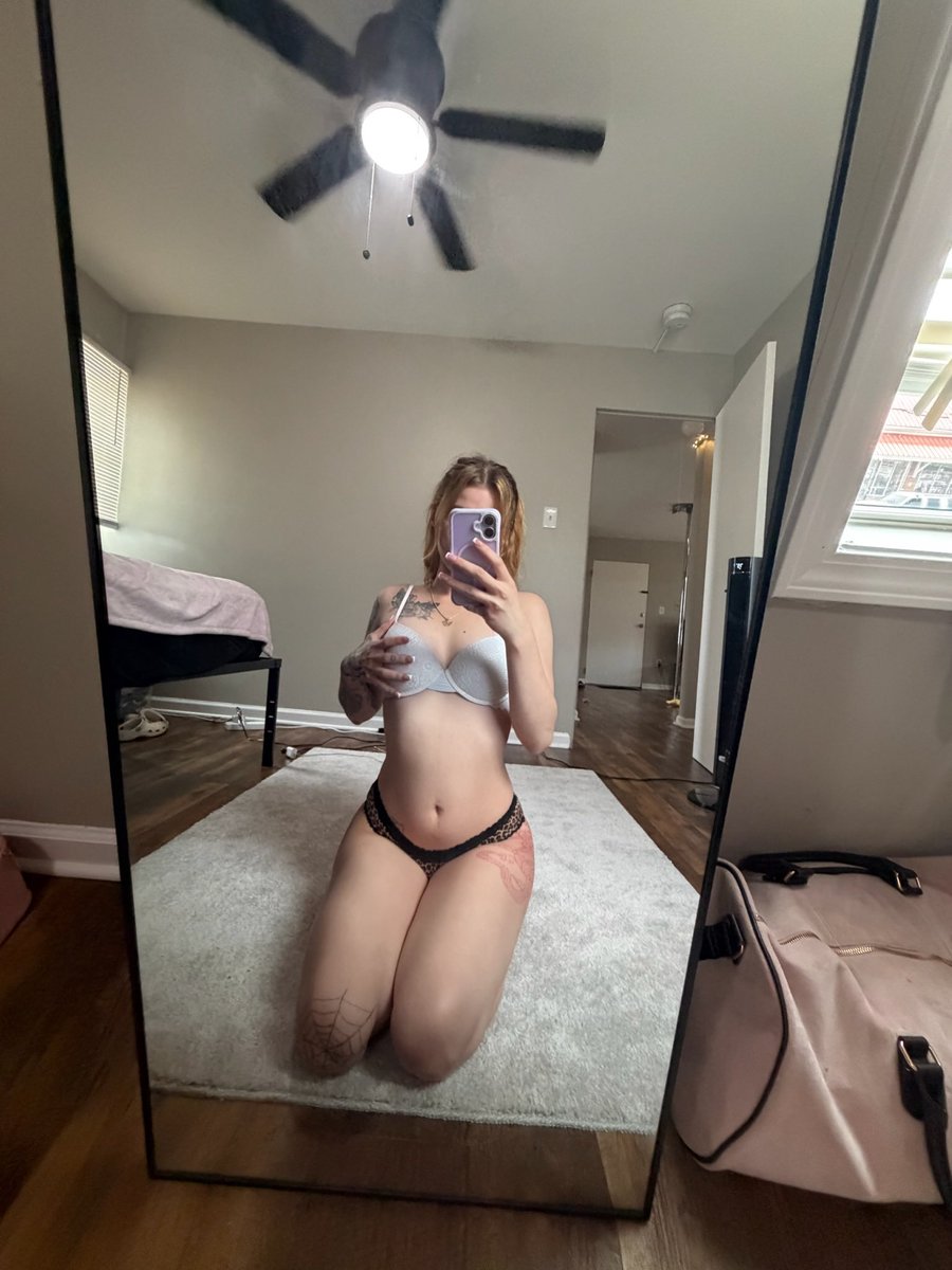 yourfavvvlexy's tweet photo. can you handle this ? https://t.co/LrpwQSxUjl
