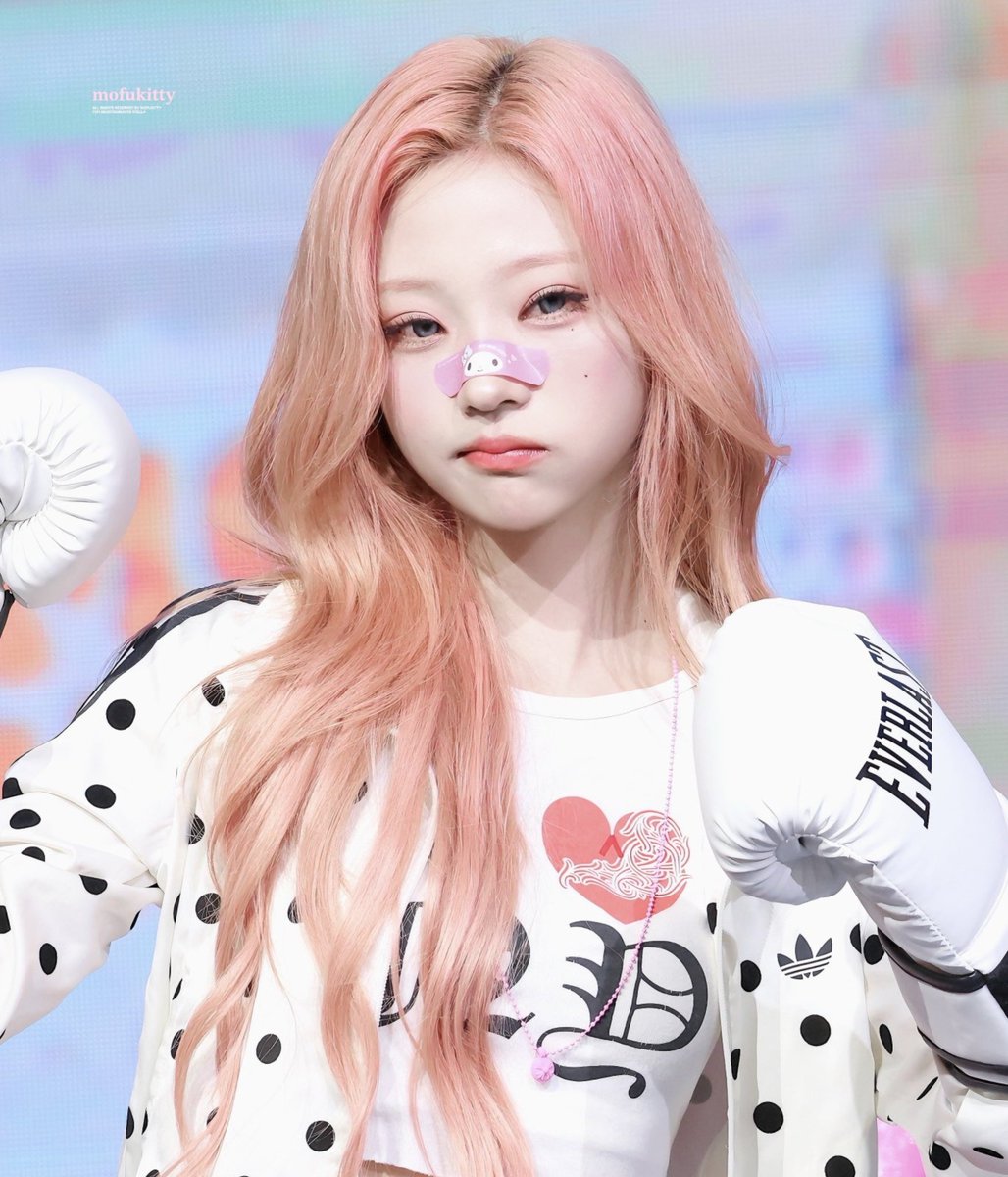 618hub's tweet photo. #스텔라 #STELLA https://t.co/o2Ji0OwK4V