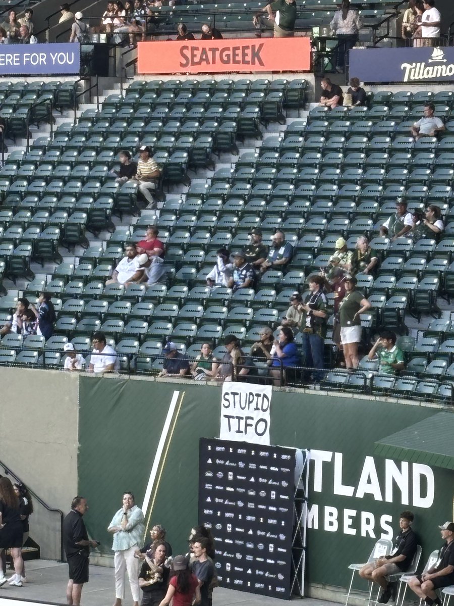 oti_cramo's tweet photo. This is awesome
#RCTID https://t.co/qYs3zbuFnP