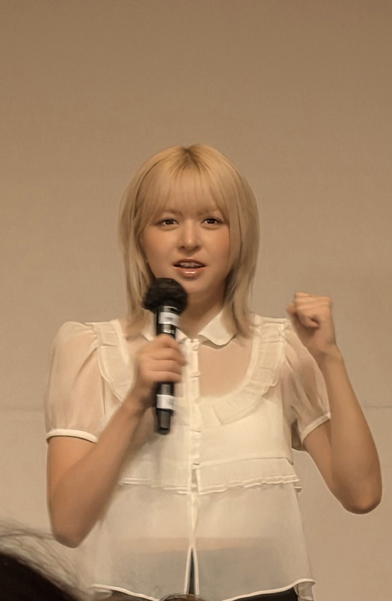 SHINSWER's tweet photo. エンサー今日頑張ったら明日会えるからね
今日も1日ファイティン

みたいな https://t.co/shGUwi4uqz