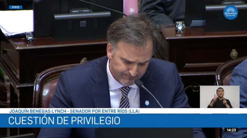 era_verde_'s tweet photo. 🗣️ BENEGAS LINCH PIDE QUE LO DEJEN VOTAR SOBRE LEYES VINCULADAS A SUS NEGOCIOS

👇🏼+ info 💵
🔗 https://t.co/UqWDzLZXGc https://t.co/xEJnoUDwkG