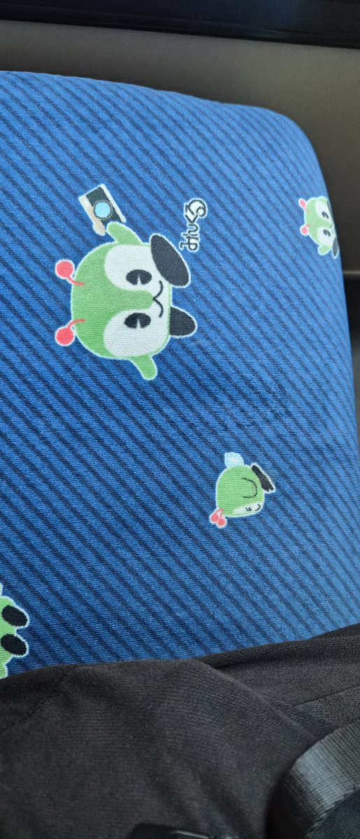 _RinRise_'s tweet photo. 青森市営バスに乗ったらどっかで見たことあるみんくるのシートが、、、
都バスのマスコットやん！中古なんだね https://t.co/jNorpg1F34