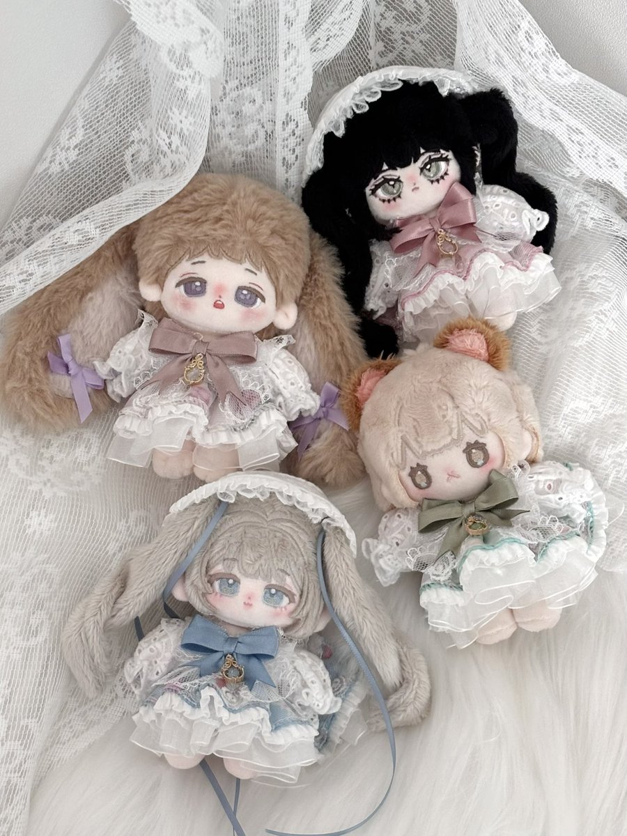 Heeyum_forest's tweet photo. https://t.co/0v8EojBn3V
🧺8월 로즈가든 통판폼🧺

🗓️8/7 p.m 9:00~

🕊️RT+팔로 한분 의상선물

8월은 로즈가든 소량 재판으로 찾아왔습니다
제작이 까다로운 의상이라, 수량을 많이 준비하기는 어려웠어요🥹🫶
자세한내용은 폼에서 확인해주세요..🤍 https://t.co/M3m1jiVd9N
