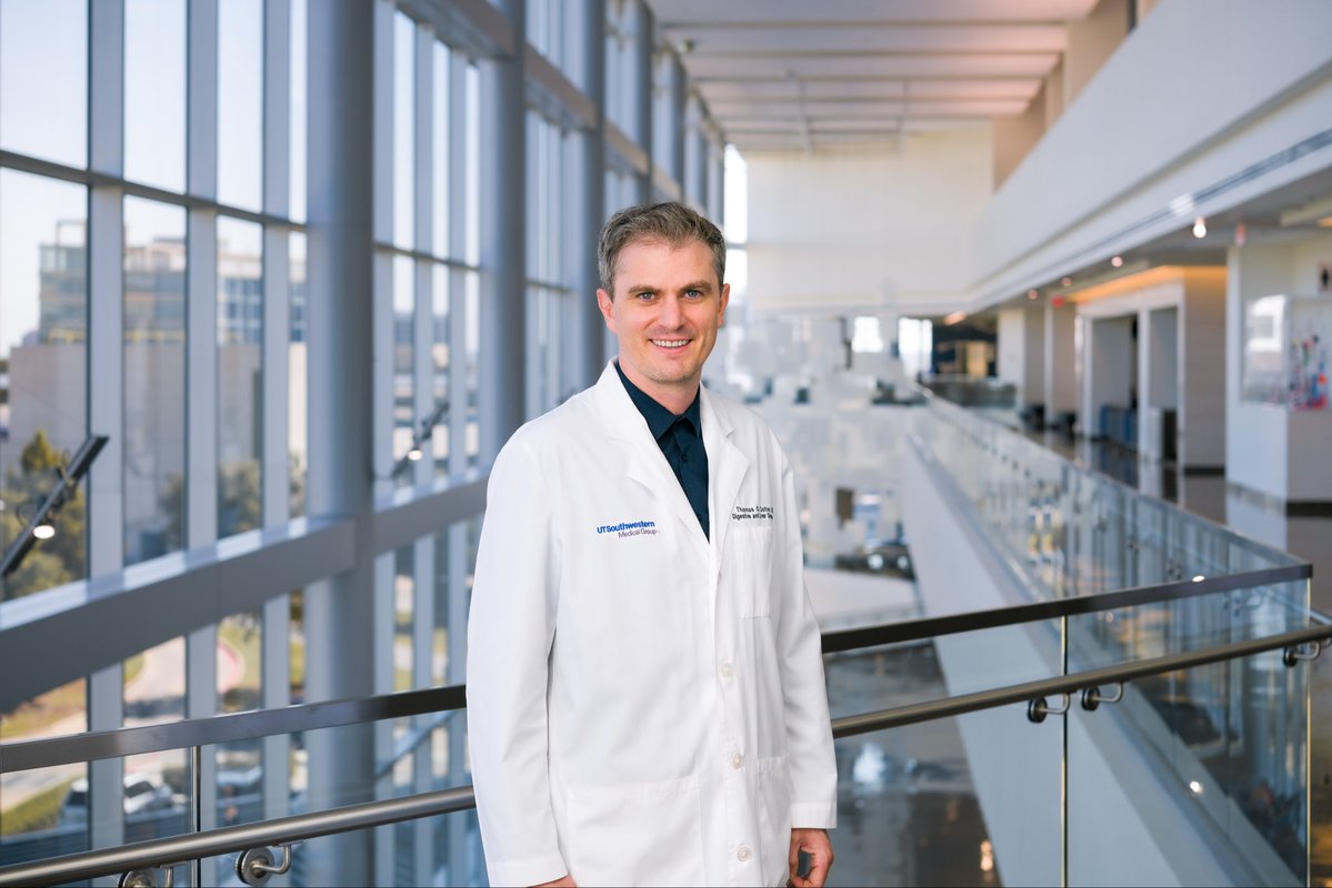 TCotterMD's tweet photo. Grateful for an incredible chapter @UTSWMedCenter. Thank you to the mentors, colleagues, trainees, and collaborators who helped shape my career. 

Excited for the next chapter @TexasLiverCare &amp; @EvidentisHQ

The photo may be from a few years ago, but the gratitude is very current https://t.co/Q3anM7glY9