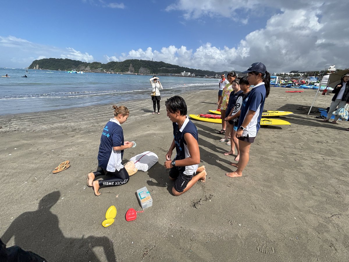 makotowalk's tweet photo. 8/7 まず逗子海岸で取材 https://t.co/AFZGdom5p1