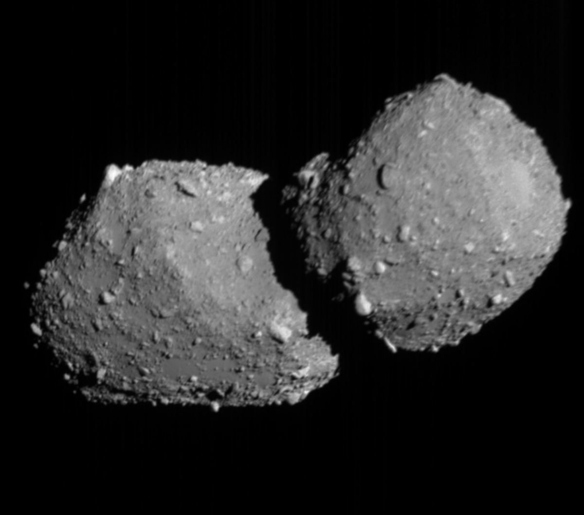 haya2_jaxa's tweet photo. 「はやぶさ2」による小惑星トリフネのフライバイ探査の結果をまとめた記事を掲載しました。是非、ご覧ください。（写真はONC-Tによるトリフネ。画像のクレジット： JAXA、東京大学、千葉工業大学、東京科学大学、産業技術総合研究所、パリ天文台、カナリア天体物理研究所）
https://t.co/QQf1SfFbfA https://t.co/6Iv3idWZDO