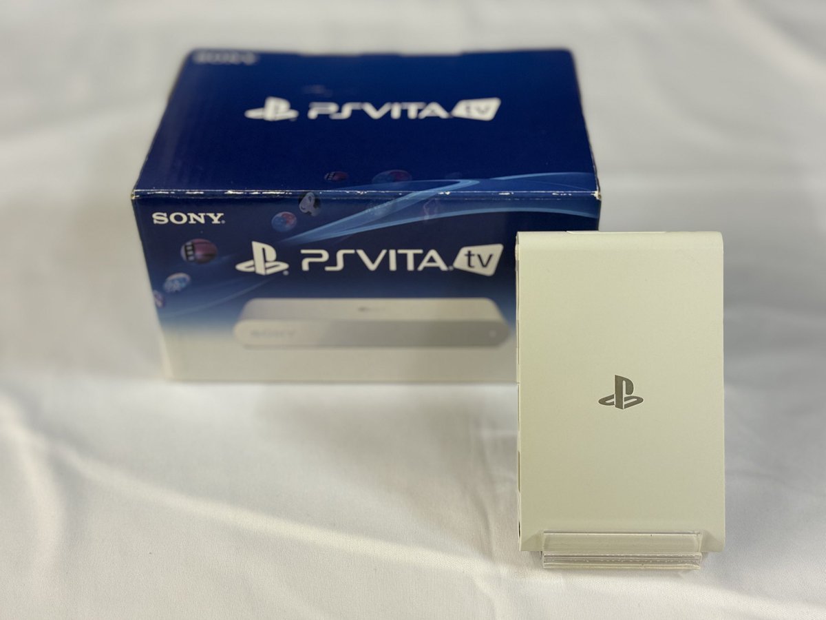 wattmann_fjs's tweet photo. 【入荷情報】
はい！ワットマン藤沢石川店です！
SONY PS Vita TVを買い取りました😃

Vitaのゲームをテレビへ出力できる機器で当店でなかなか見ない珍しいお品物です♪

後日ネットにも掲載予定です！気になる方はぜひ！

#ソニー
#SONY 
#PSVITA https://t.co/B5apLZhBfB