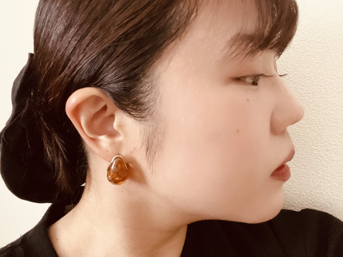 shiori_sawatari's tweet photo. 本日は朗読イベントのリハです！
ここ最近ないくらいまつ毛を頑張りました👀
唇が真っ赤っかです💋
行ってきます💨
✌️ https://t.co/GK4VUWbGwi