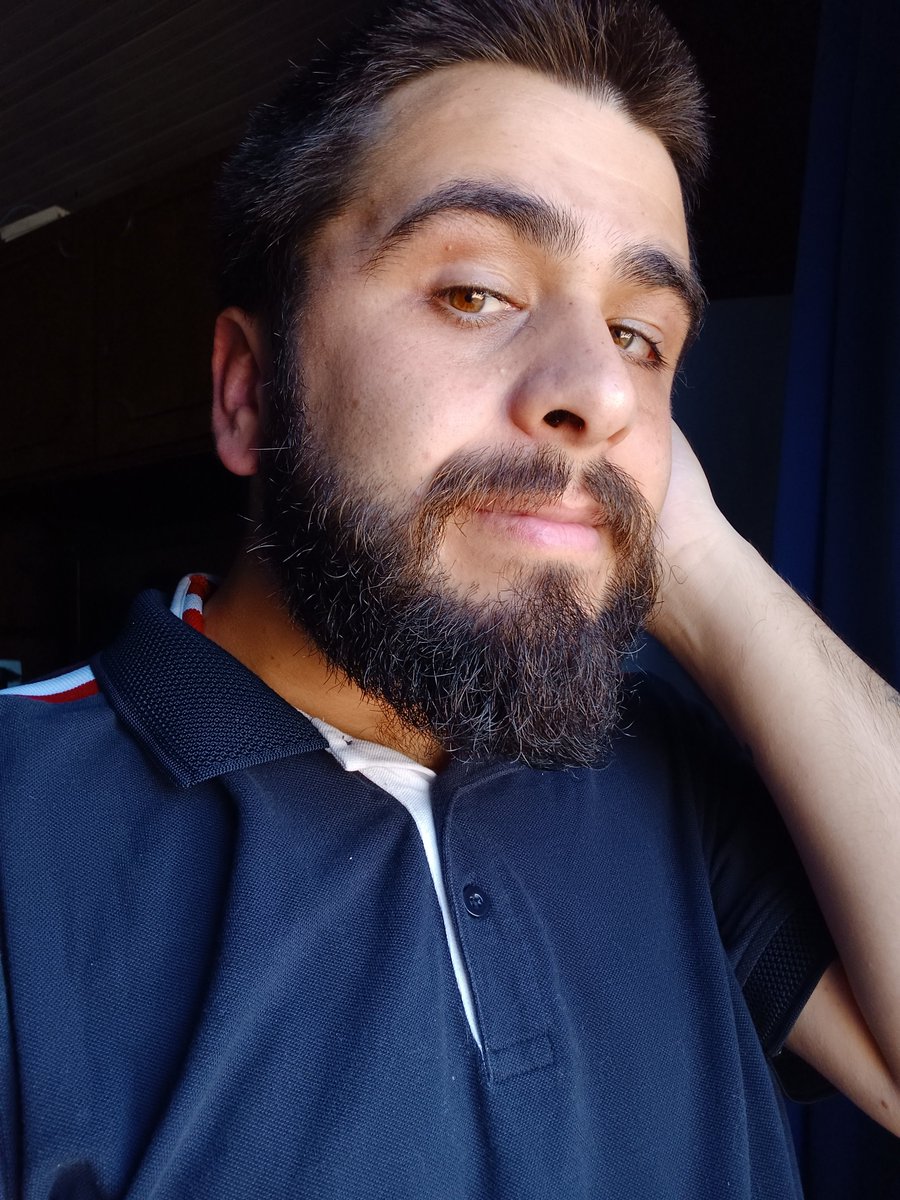 AlvesPredo28's tweet photo. Dizem que a barba é a maquiagem do homem, né?

Particularmente sou apaixonado nesse novo eu https://t.co/GXq2qHk2db