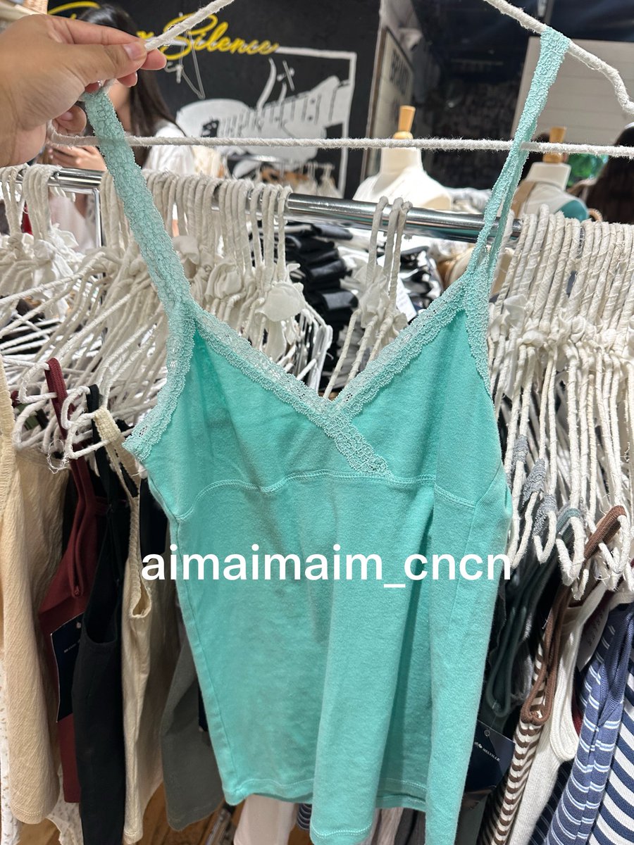 aimaimaim_cncn's tweet photo. พรีออเดอร์ Brandy Melville รอของ 10-15 วันค่ะ

📍 https://t.co/Pilnn3RJ8C 

#brandymelville #brandymelvilleth #brandymelvillethailand  #รับหิ้วbrandymelville https://t.co/KsY6FakHhe