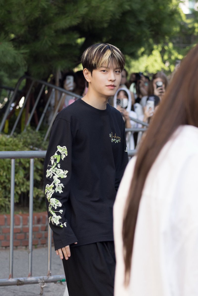 Happytorayo's tweet photo. 260807 중퇴

#승민 #Seungmin #スンミン
#StrayKids #스트레이키즈 https://t.co/XvvmO9TgXM