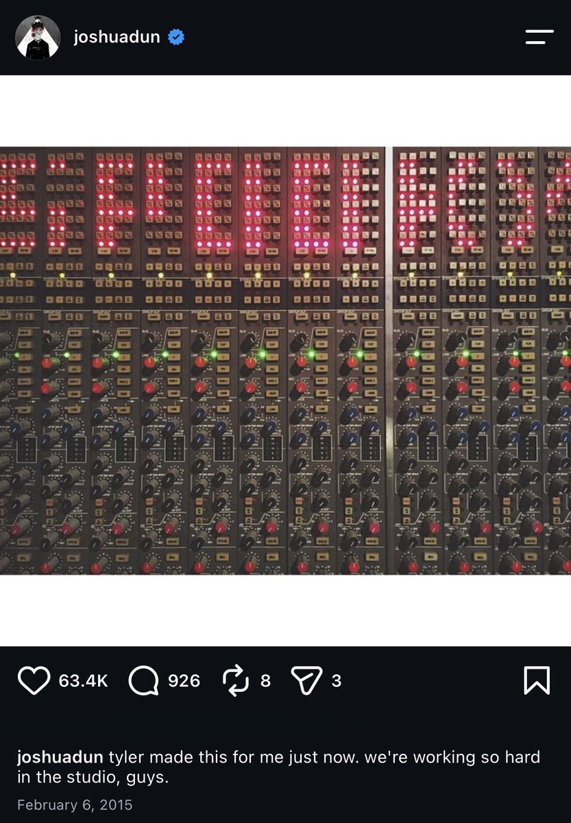 silvernhills's tweet photo. in case anyone was wondering. josh lived in LA at this point. they had no performances in january. they were just biding time in that studio flirting i’m sick https://t.co/tML8iAcxCd