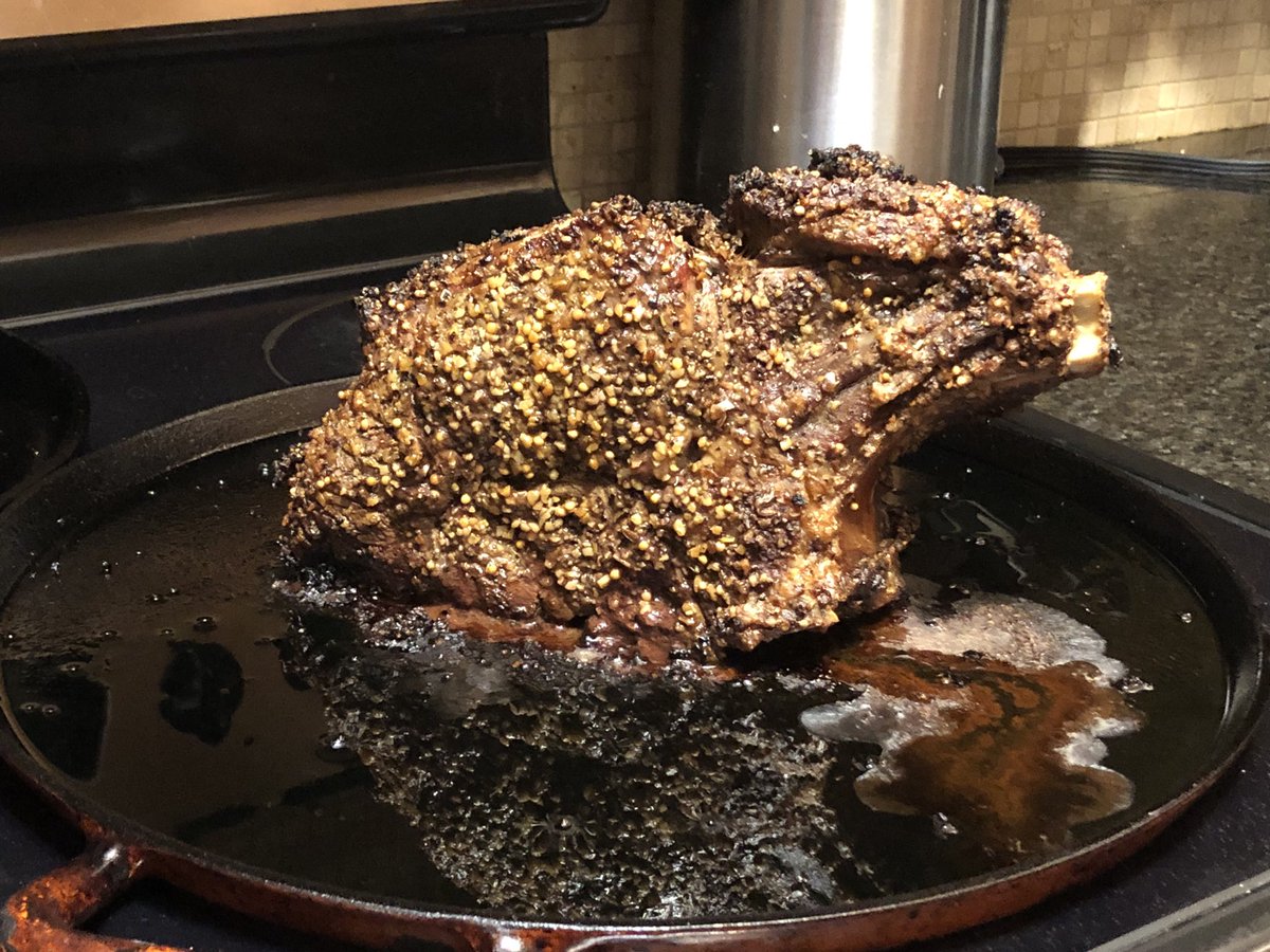 songbirdpublish's tweet photo. When your prime rib comes out looking like a roasted rabbit! 🐇
#cooking #ChefLife https://t.co/czP5rcMgSd
